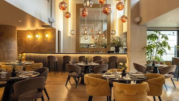 Breakfast, lunch and dinner served