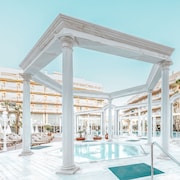 Cleopatra Palace Hotel