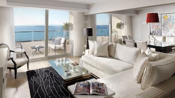 Suite presidencial | 1 dormitorio, ropa de cama de alta calidad, minibar y caja fuerte