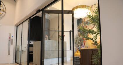 Reem Hotel