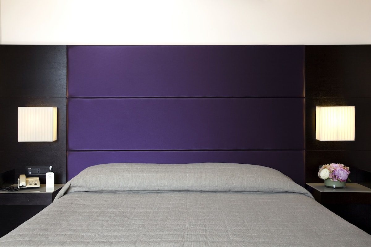 Minibar, in-room safe, desk, blackout drapes