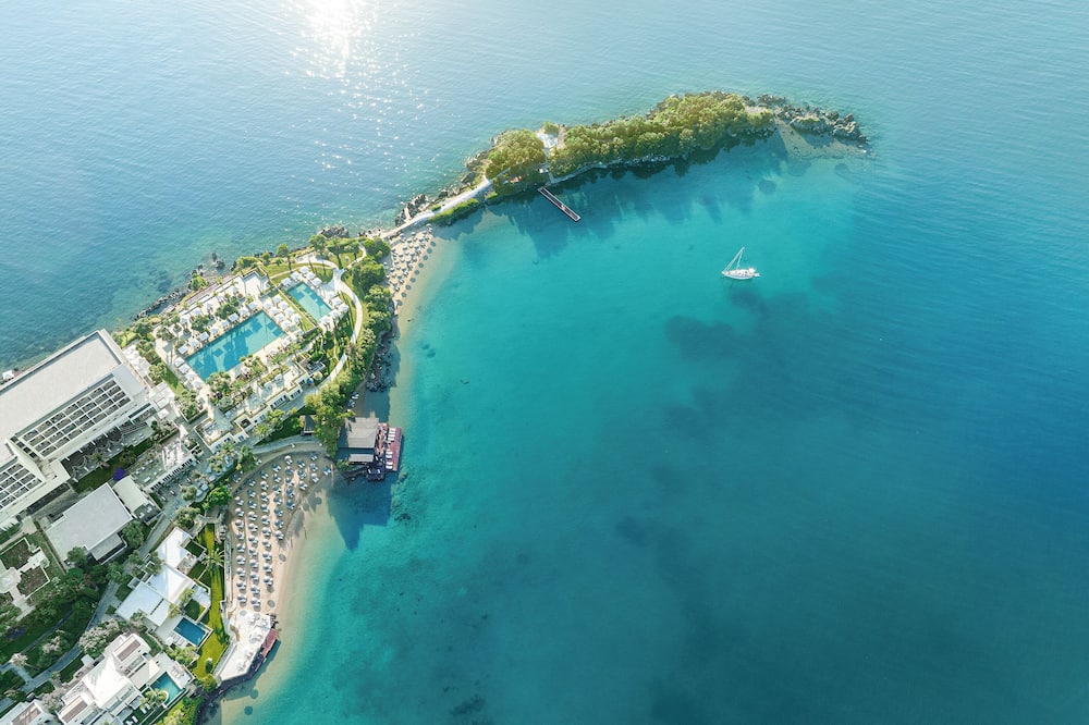 Corfu Imperial, A Grecotel Resort to Live
