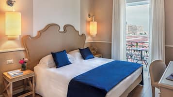 Double Superior With Vesuvius View