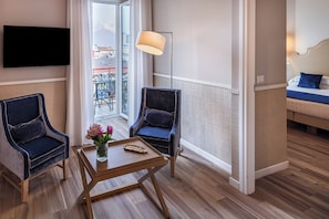 Suite | Literie de qualité supérieure, minibar, coffres-forts dans les chambres