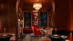 Bar (on property) - The Green (Dublin)
