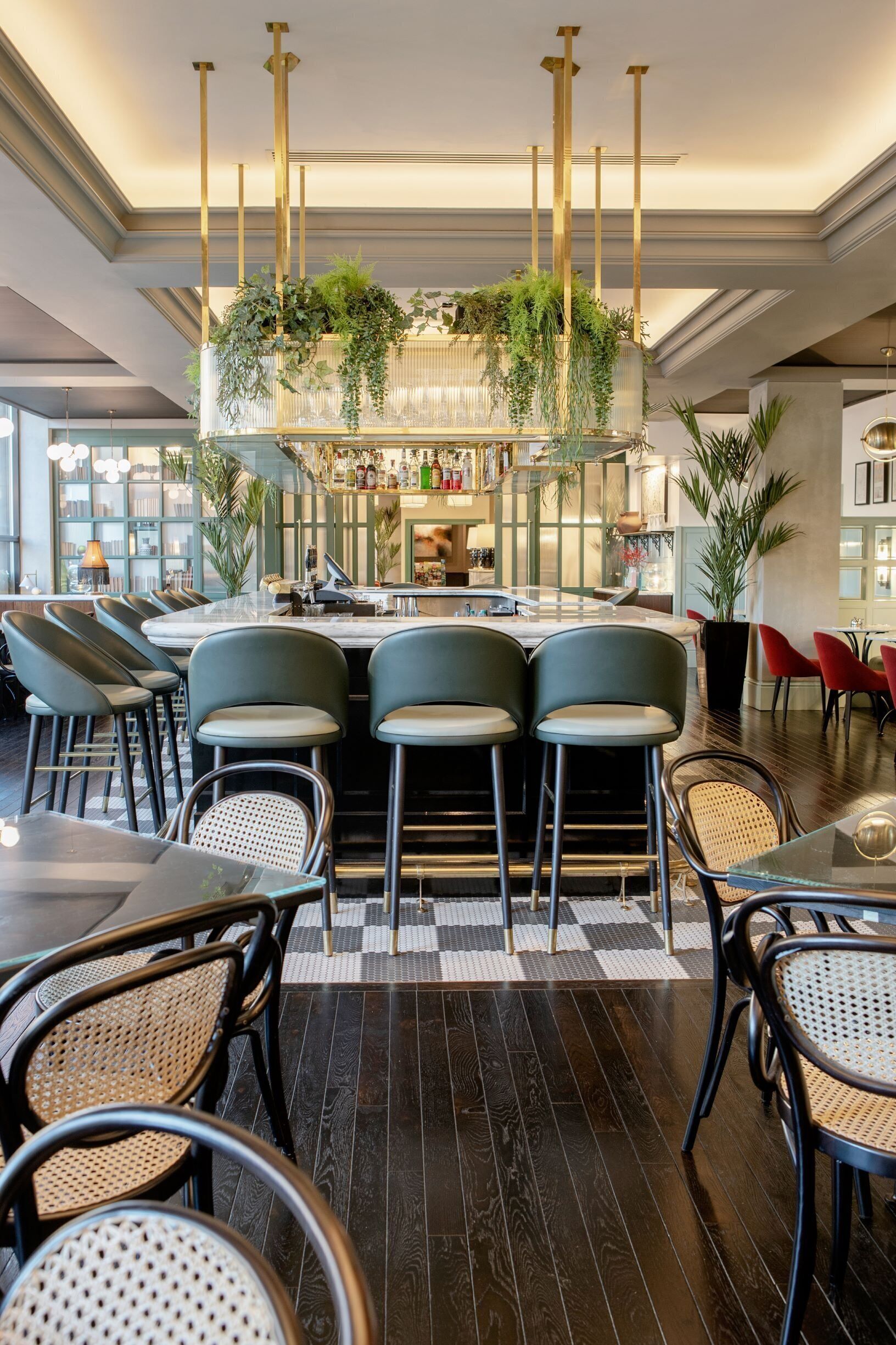 lunch and dinner served