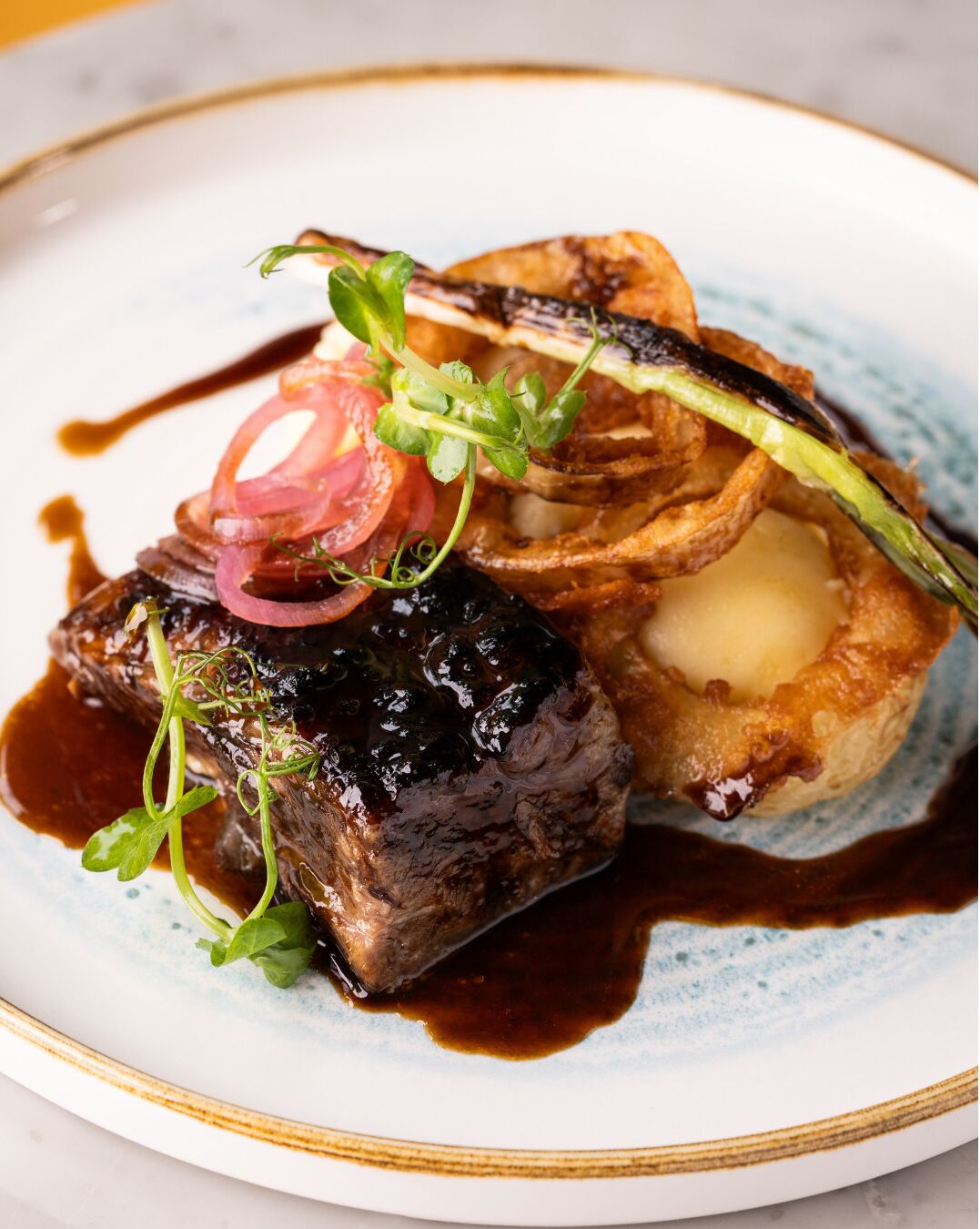 lunch and dinner served