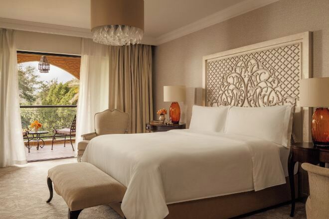 Frette Italian sheets, premium bedding, down comforters, minibar