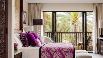 Italienske Frette-laken, sengetøy av topp kvalitet, dundyner og minibar