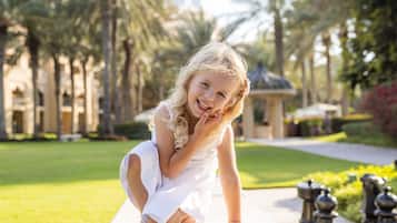 Children’s play area – outdoor