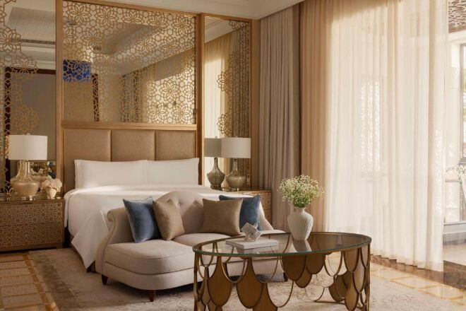 義大利 Frette 床單、高級寢具、羽絨被、迷你吧