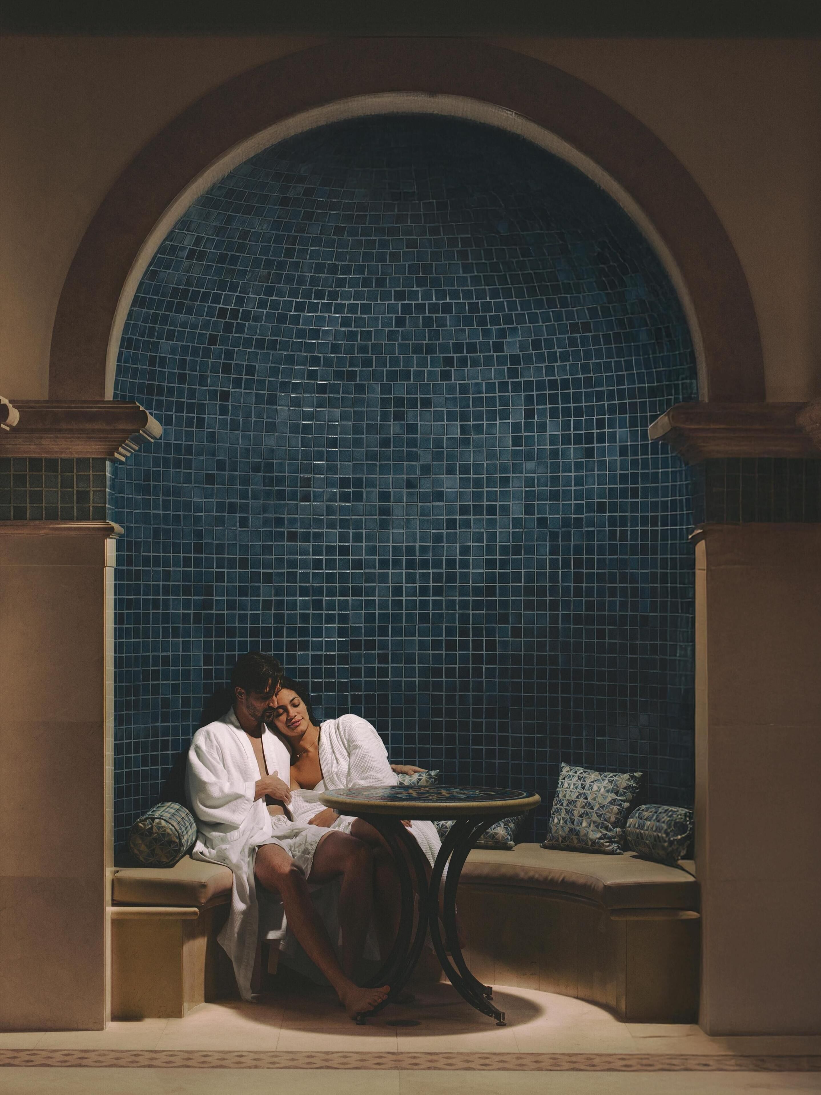 Couples treatment rooms, sauna, hot tub, steam room, Turkish bath