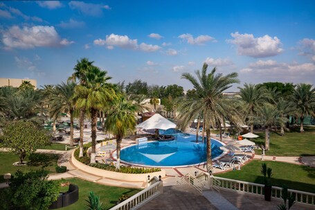Metropolitan Al Mafraq Hotel - Image 71