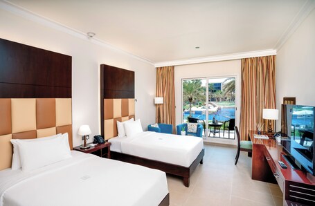 Metropolitan Al Mafraq Hotel - Image 49
