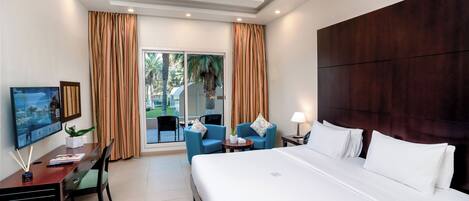 家庭开间 | 高档床上用品、迷你吧、客房内保险箱、特色家居