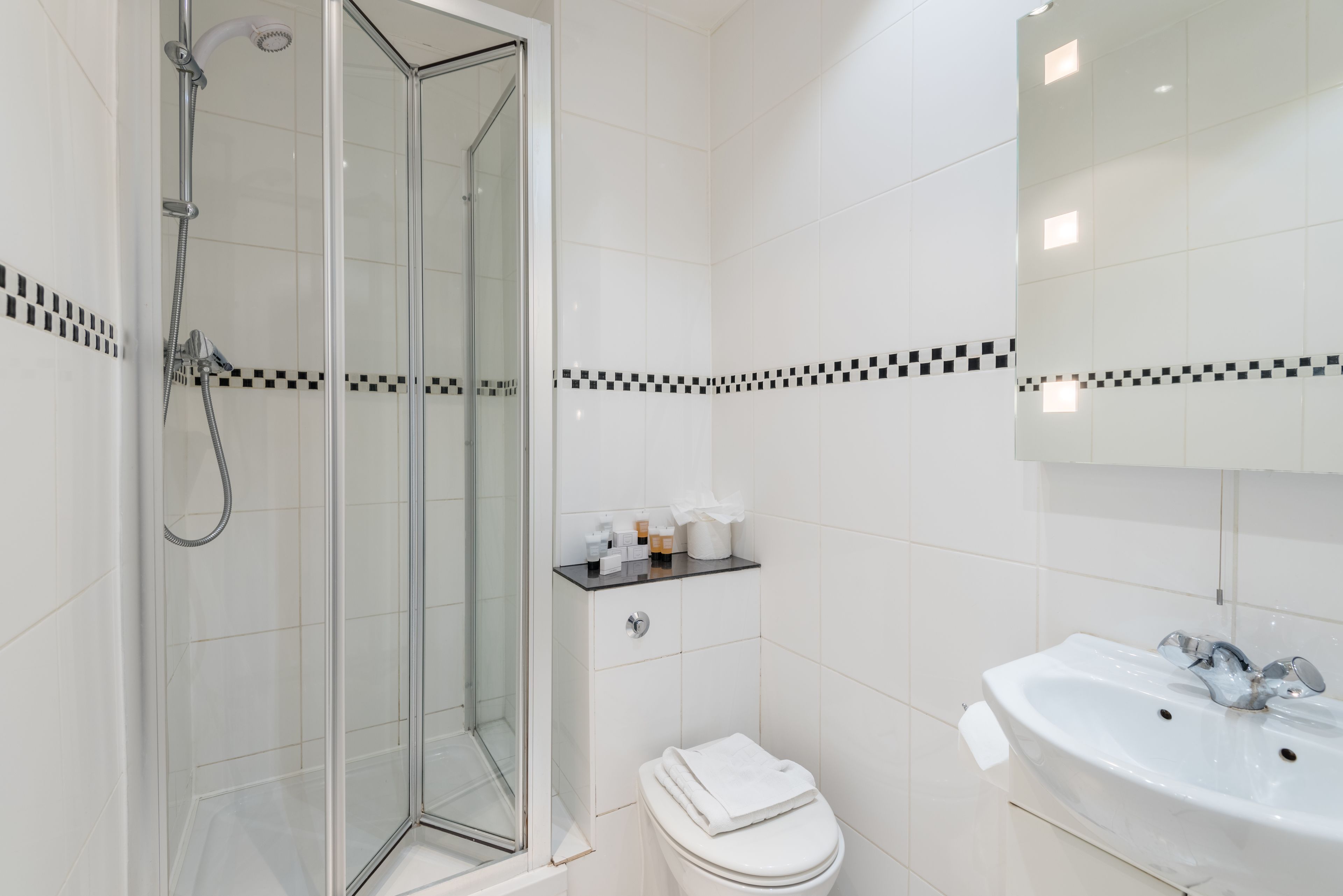 Photo - Brunel Hotel