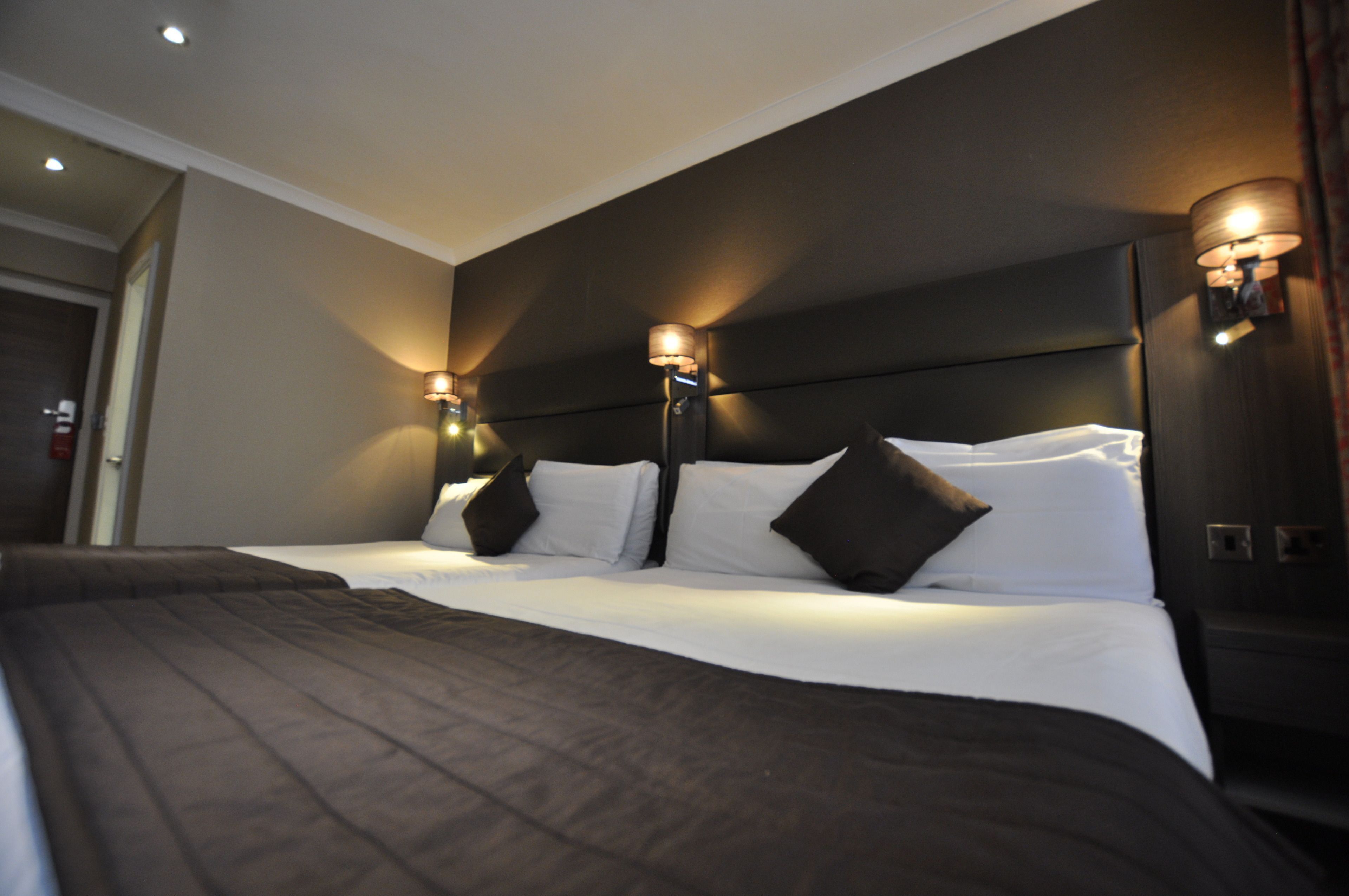 Premium bedding, in-room safe, desk, blackout curtains