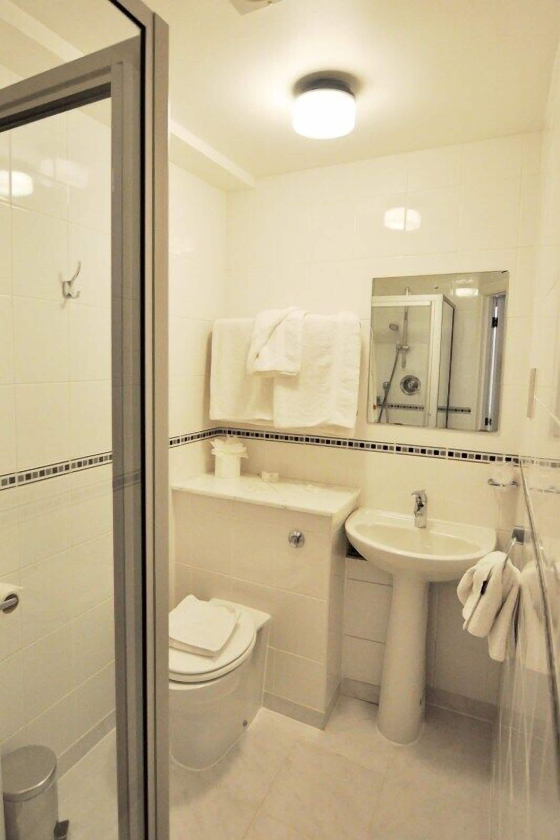 Photo - Brunel Hotel