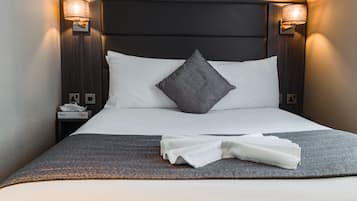 Premium bedding, in-room safe, desk, blackout curtains