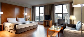 Hotel Exe Plaza