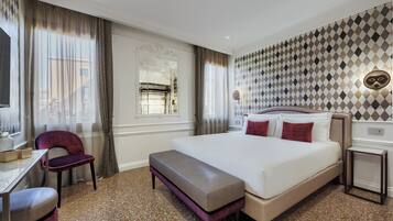 Executive Canal View | Minibar, una cassaforte in camera, una scrivania, Wi-Fi gratuito