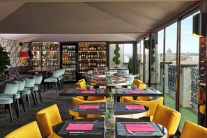 Daily buffet breakfast (EUR 20 per person)