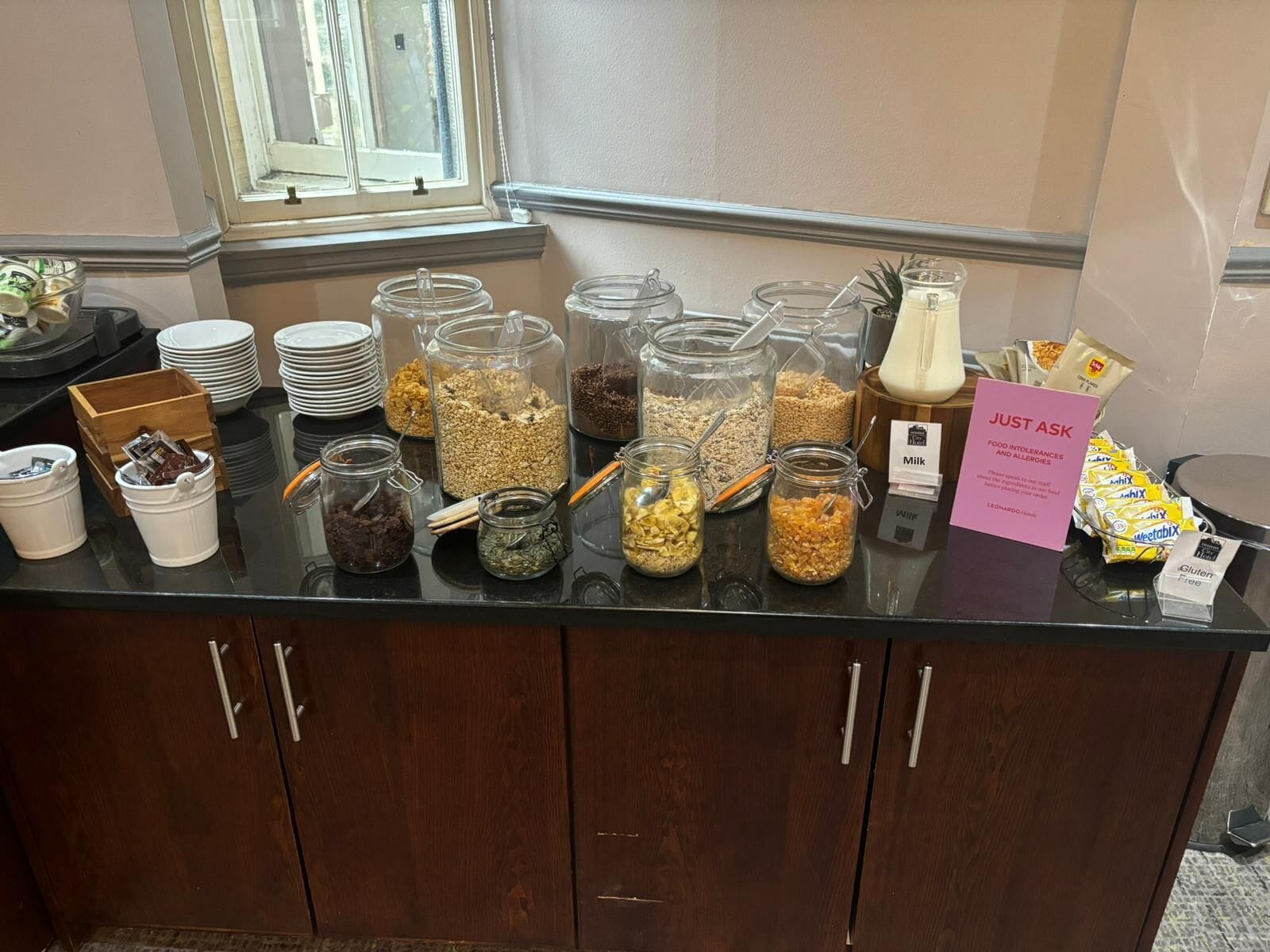 daily buffet breakfast (gbp 16 per person)