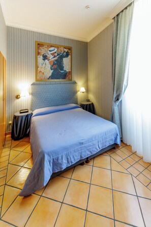 1 bedroom, premium bedding, minibar, in-room safe