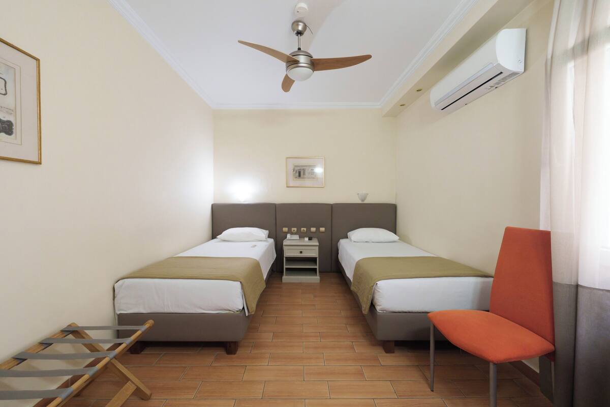 Twin Room Disability Access