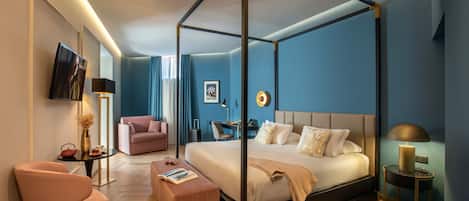 Premium bedding, minibar, in-room safe, desk