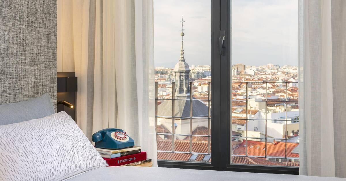 Copriletto in piuma, minibar con snack e bevande gratuite