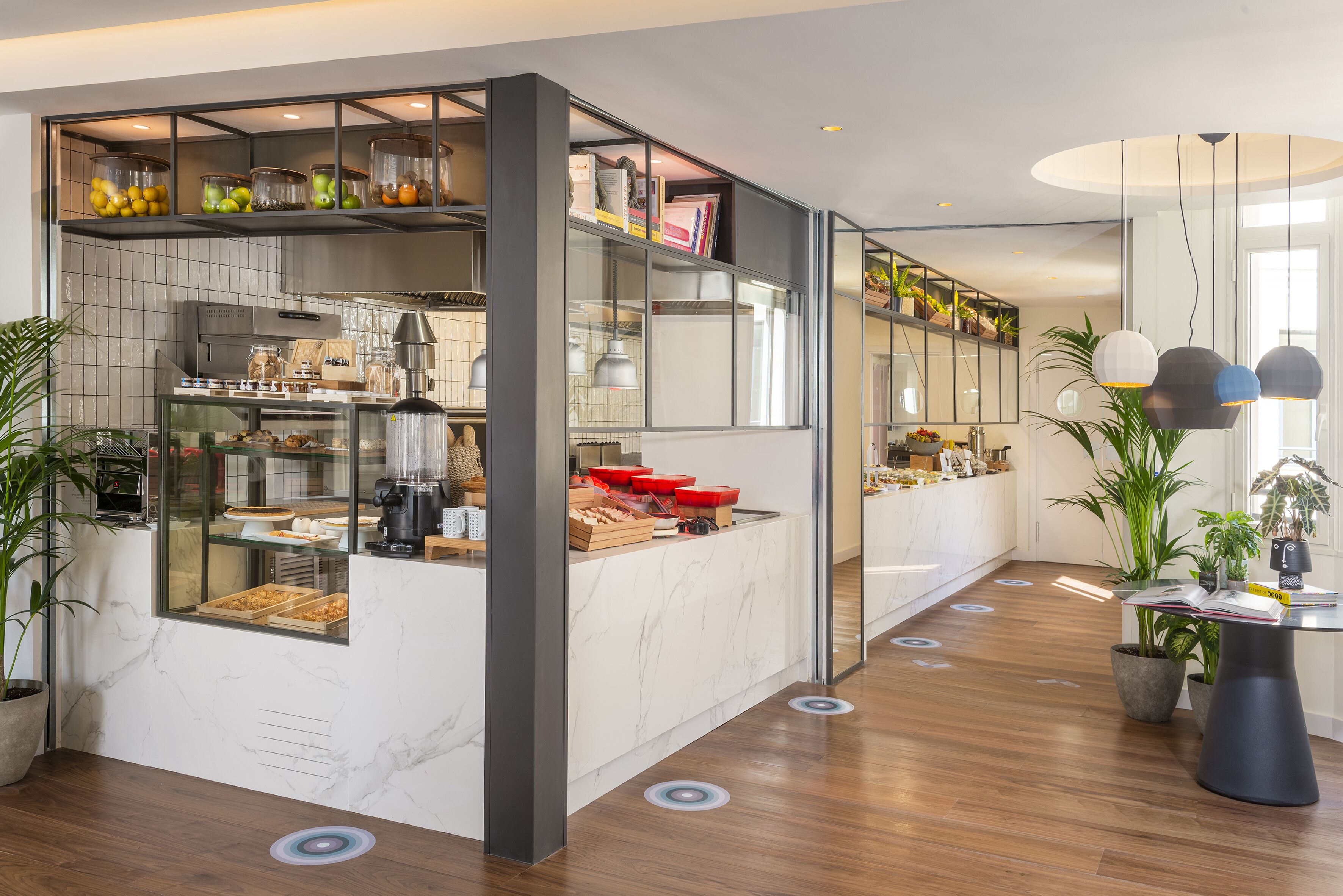 daily buffet breakfast (eur 19 per person)