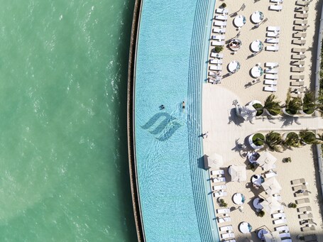 Jumeirah Burj Al Arab Dubai - Image 18