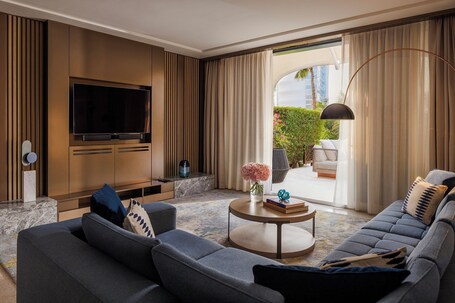 Jumeirah Beach Hotel Dubai - Image 67