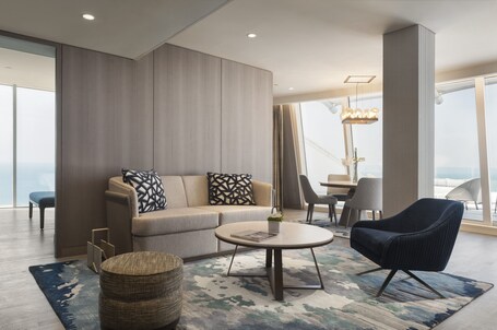 Jumeirah Beach Hotel Dubai - Image 32