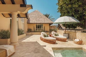 3 outdoor pools, pool umbrellas, pool loungers