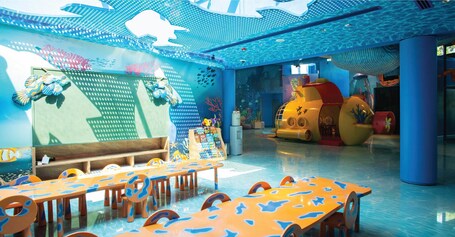 Jumeirah Beach Hotel Dubai - Image 89