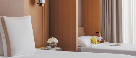 Jumeirah Beach Hotel Dubai - Image 166