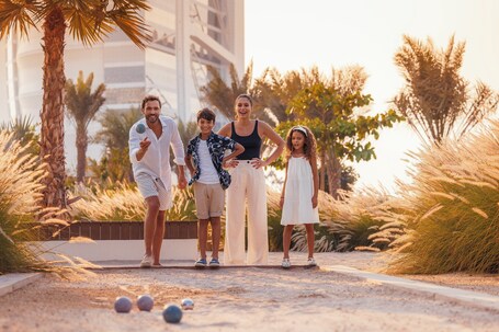 Jumeirah Beach Hotel Dubai - Image 138