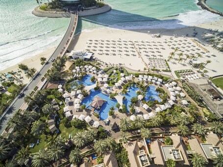 Jumeirah Beach Hotel Dubai - Image 15