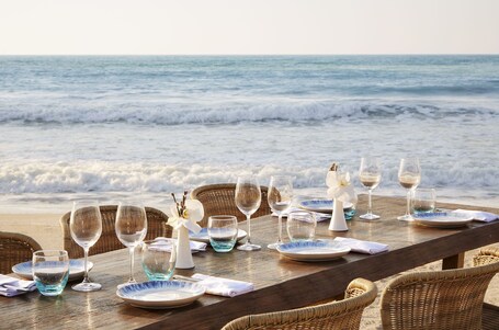 Jumeirah Beach Hotel Dubai - Image 51