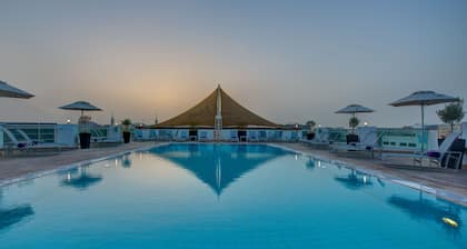 J5 Hotels - Port Saeed