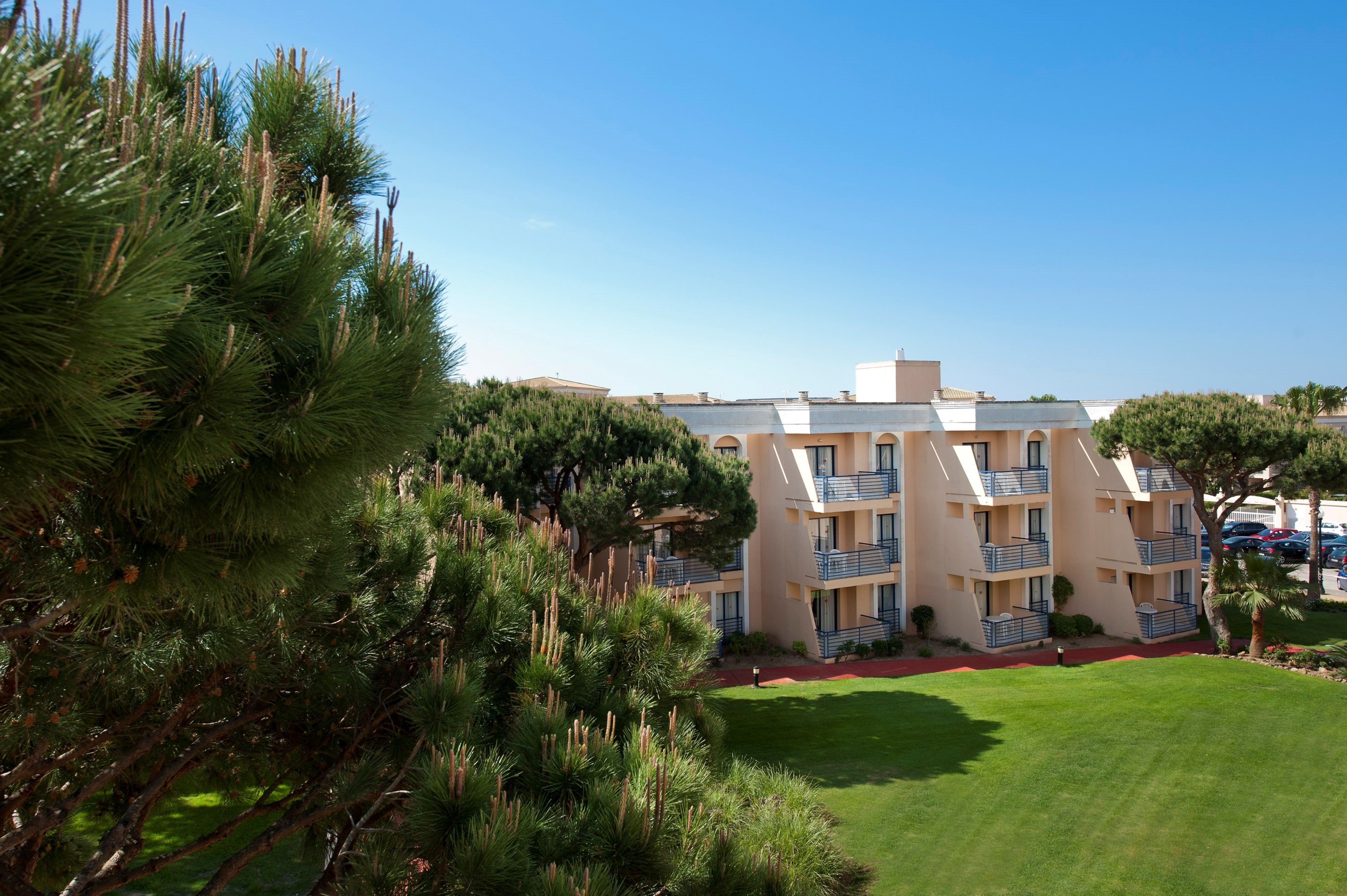 room (sol, without kitchenette 2+1) | garden view