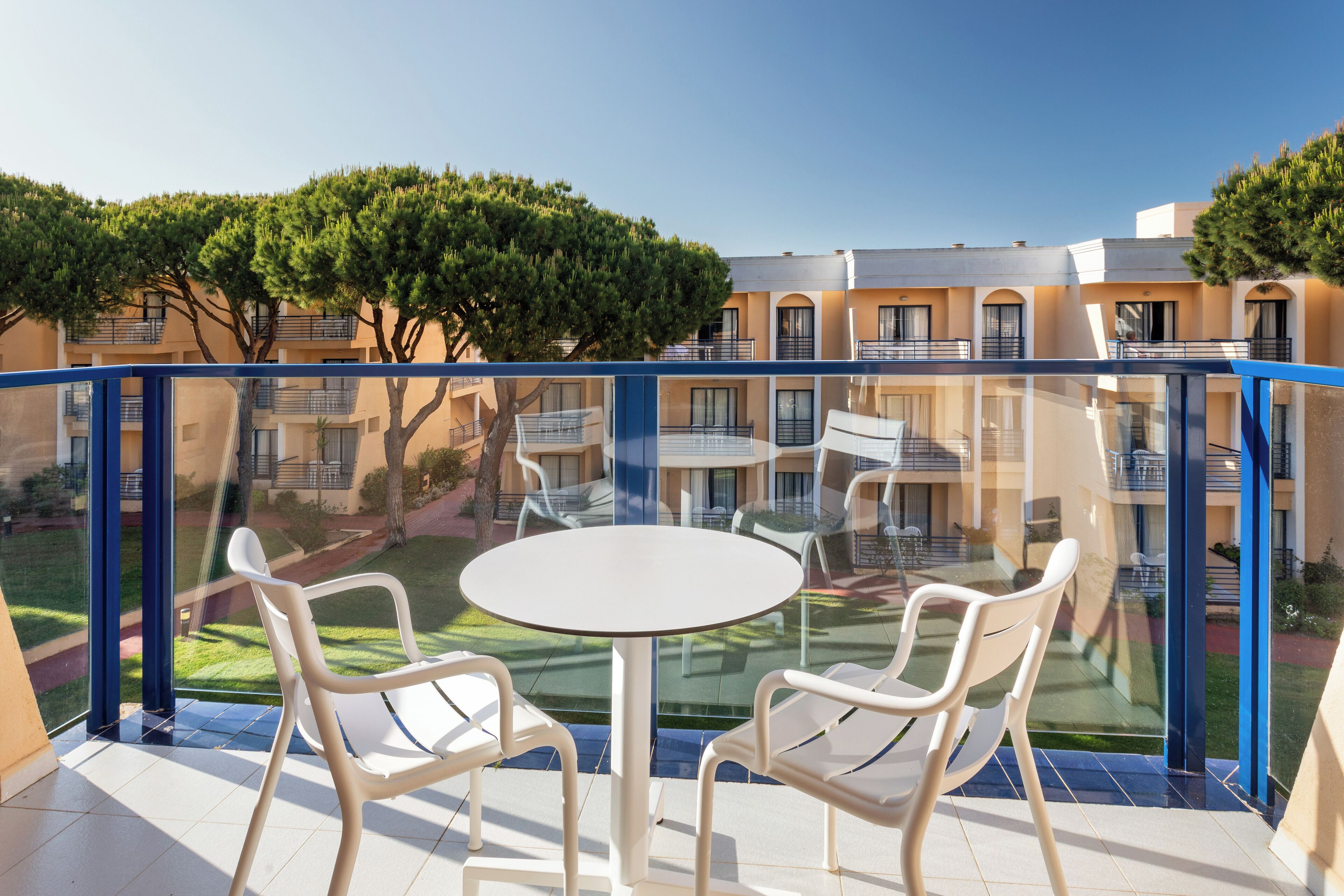 1 bedroom, in-room safe, desk, free wifi