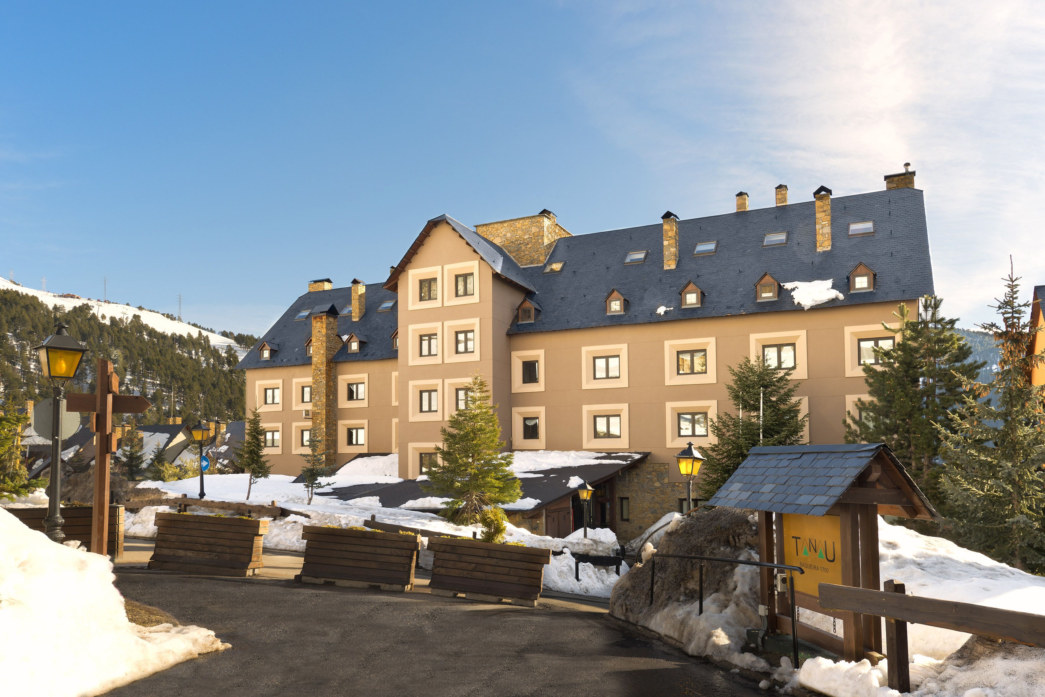 Melia Royal Tanau Boutique Hotel