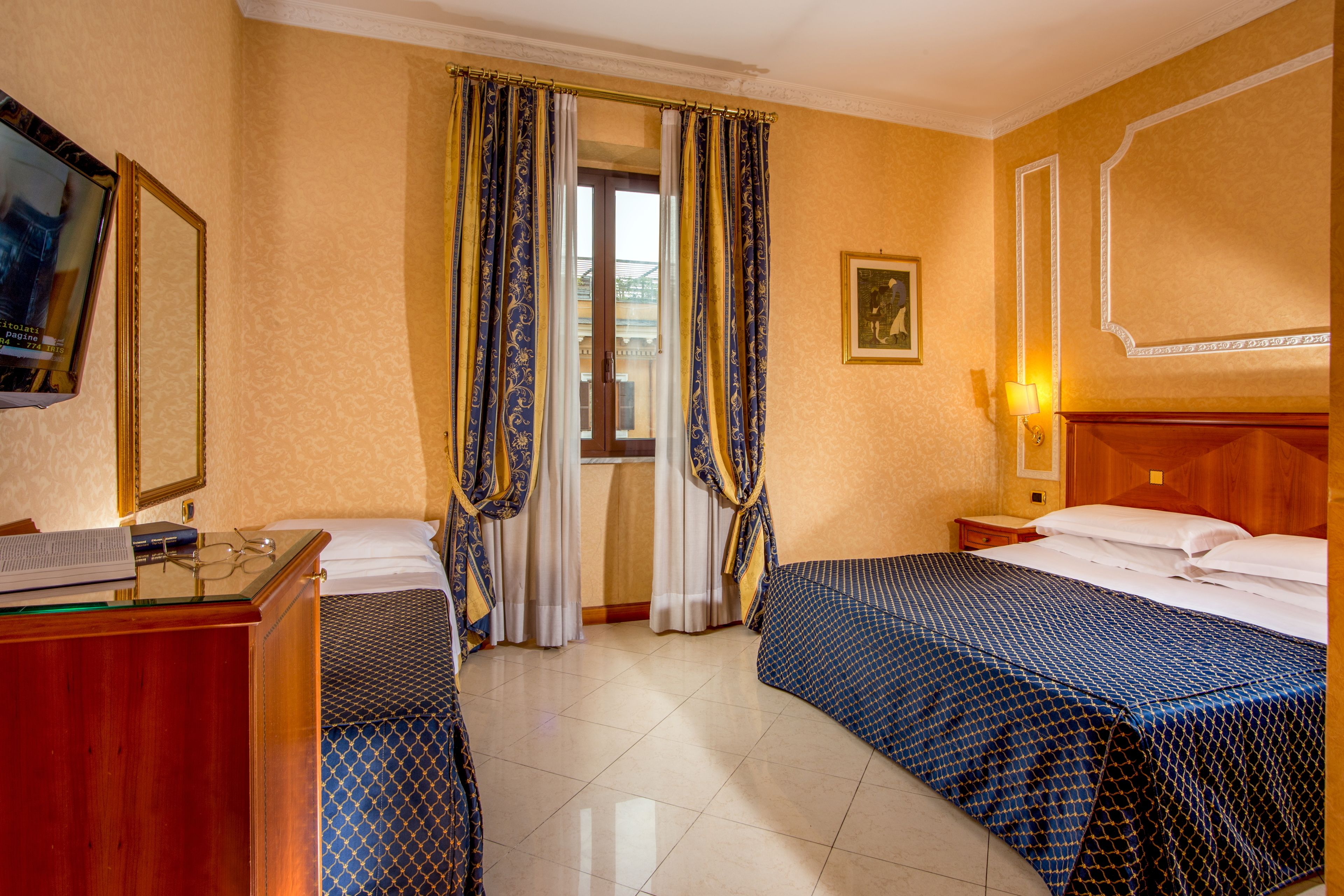 In-room safe, blackout curtains, free WiFi