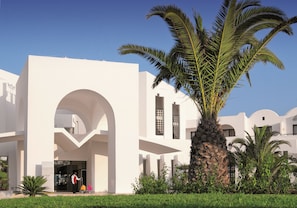 واجهة المنشأة
