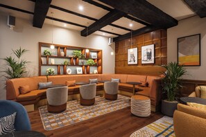 Restaurant - voco Letchworth Hall by IHG (Letchworth)