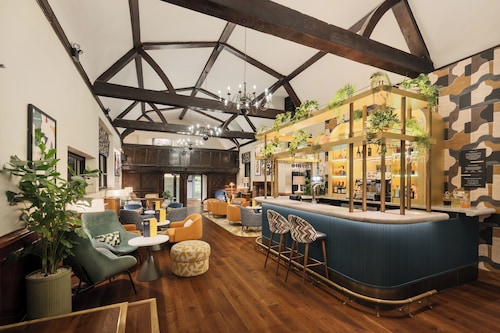 voco Letchworth Hall by IHG