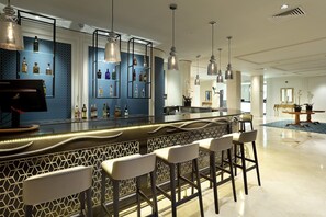 Bar (on property) - Eurostars Casa de la Lírica (Madrid)